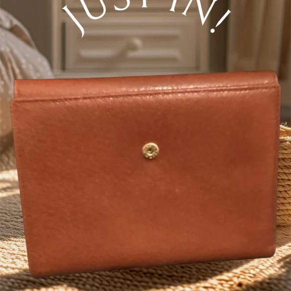 Gucci Clutch/ Wallet (FULL INCLUSION) - Picture 5 of 12